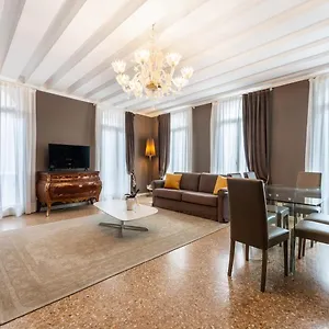  Apartment San Teodoro Palace - Luxury