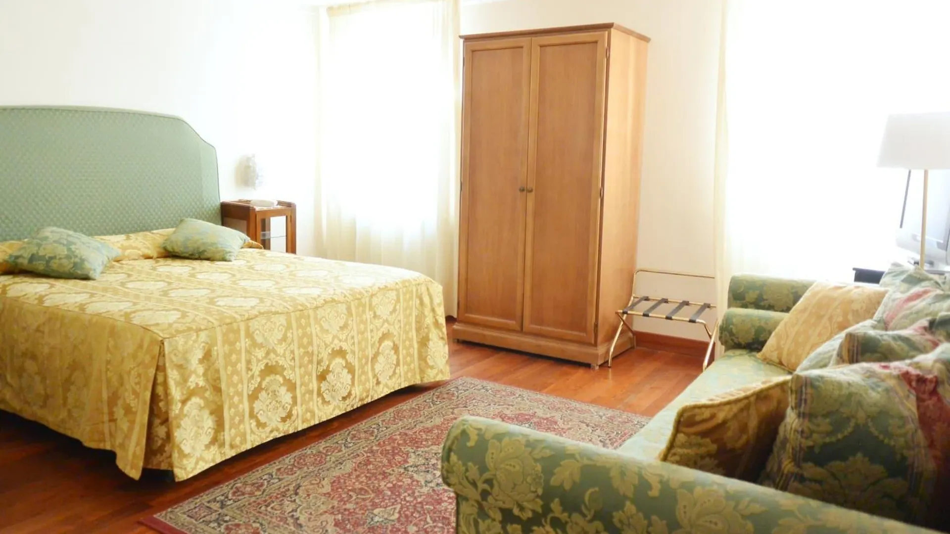 Hotel San Zulian Venedik