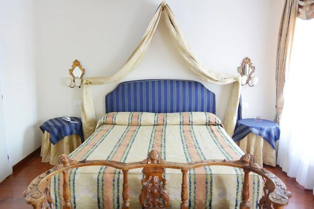 Hotel San Zulian Venedik İtalya