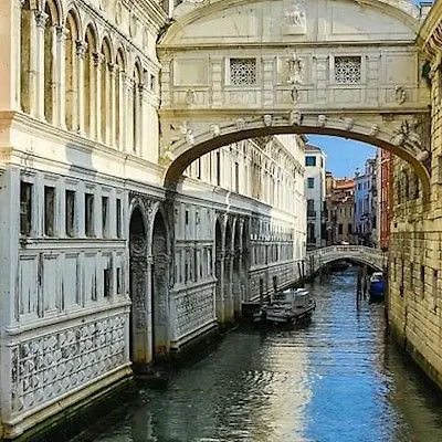 Hotel San Zulian Venedik