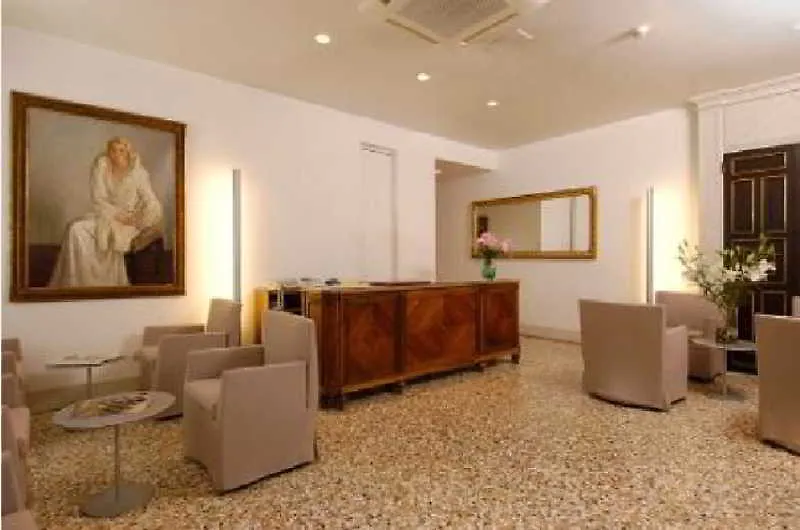 Hotel San Zulian Venedik