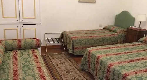***  Hotel San Zulian Venedik İtalya